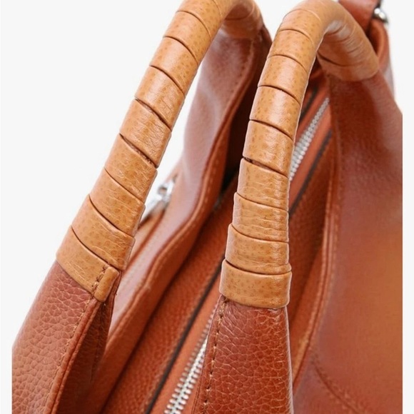 Pebbled Leather Shoulder Bag/Satchel. Warm brown color.Removable strap
Like new - Picture 3 of 11